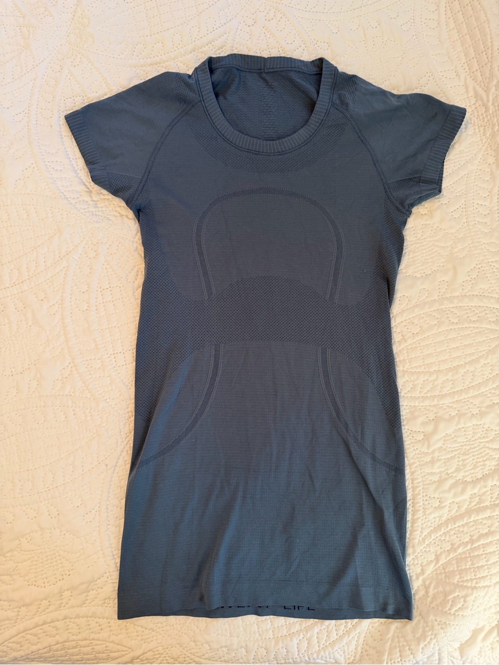 lululemon athletica Short Sleeve Seamless Top - Slate Blue